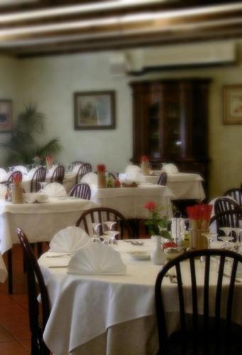 Albergo Ristorante La Scaiola Nuvolera Exterior foto